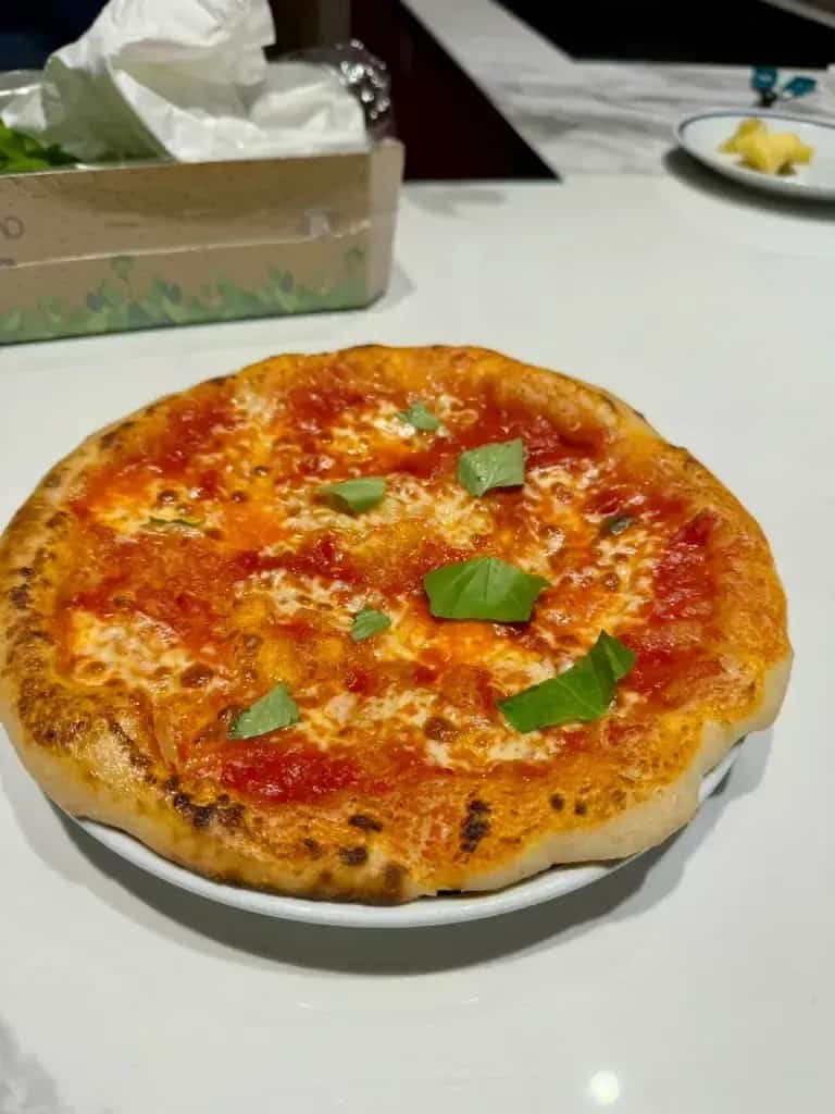 Gluten Free Pizza Making Class in Rome: Pizza and Gelato - photo 1 of 4